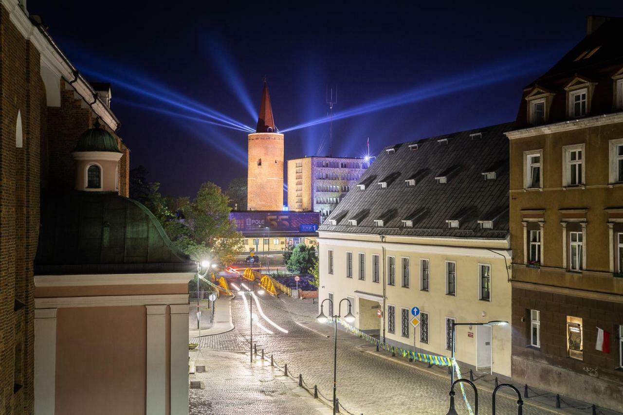White Vision Apartment Opole Buitenkant foto